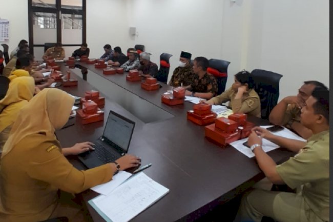 WARGA RUMAH SUB INTI GUMULAN AUDIENSI KE ITDA KLATEN