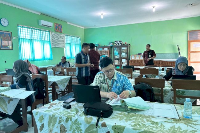 Pemeriksaan Dana BOS di SMP Kabupaten Klaten