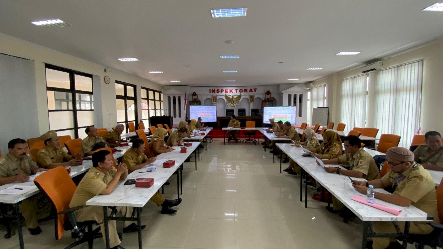 Rapat Koordinasi Tindaklanjut Laporan Hasil Pemeriksaan Kepatuhan atas Bantuan Keuangan yang Bersifat Khusus dari APBD Kabupaten kepada Desa Tahun Anggaran 2023