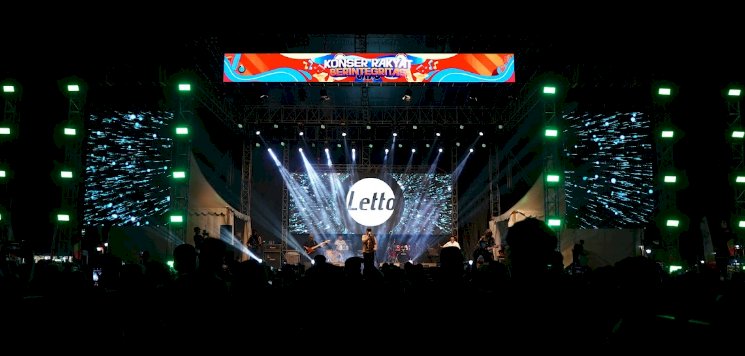 Nostalgia Bareng Letto! Alun-Alun Klaten Bergemuruh di Puncak Festival Antikorupsi